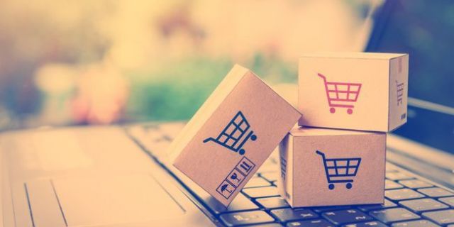 Spedizioni e-commerce facile, comode, sicure ed economiche con Spediscionline